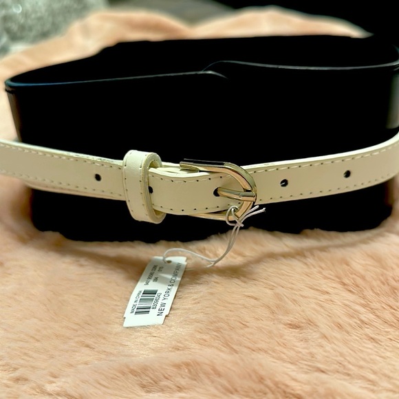 New York and Company, black and white belt new with tags - Picture 1 of 6